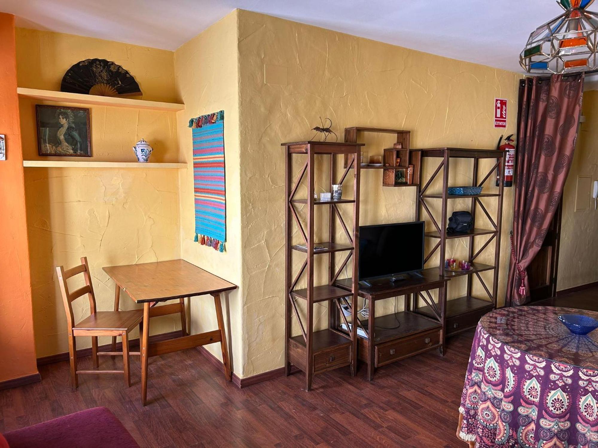 La Huella Del Cuero Apartment Siles Luaran gambar